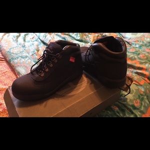 Black Timberland low rise